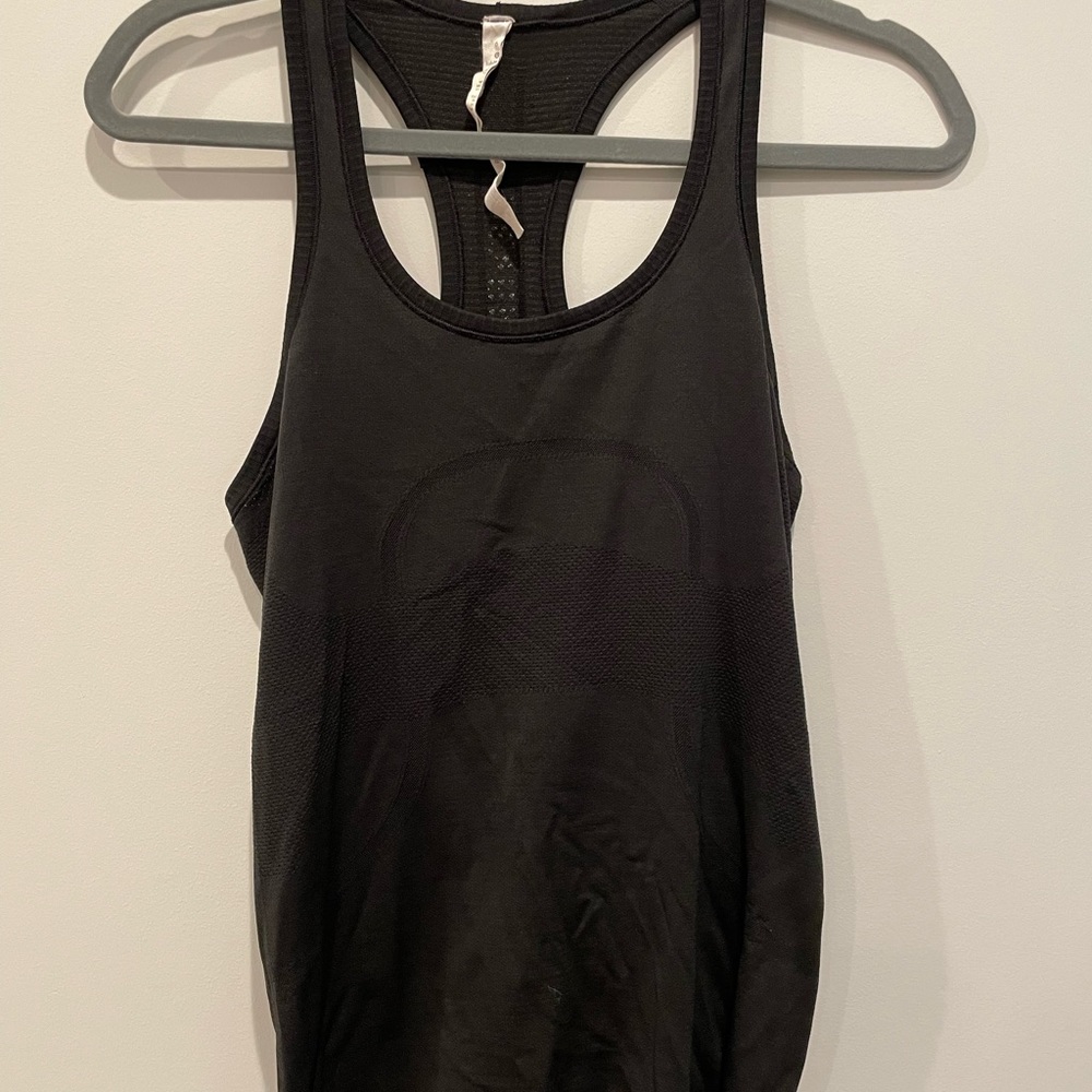 Lululemon x Flywheel Swiftly Tank - Sz 6